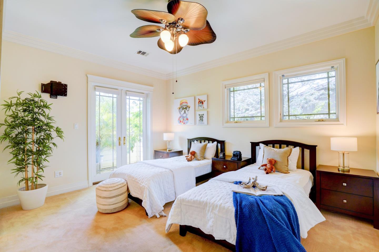 Detail Gallery Image 33 of 49 For 780 S El Monte Ave, Los Altos,  CA 94022 - 5 Beds | 4/2 Baths