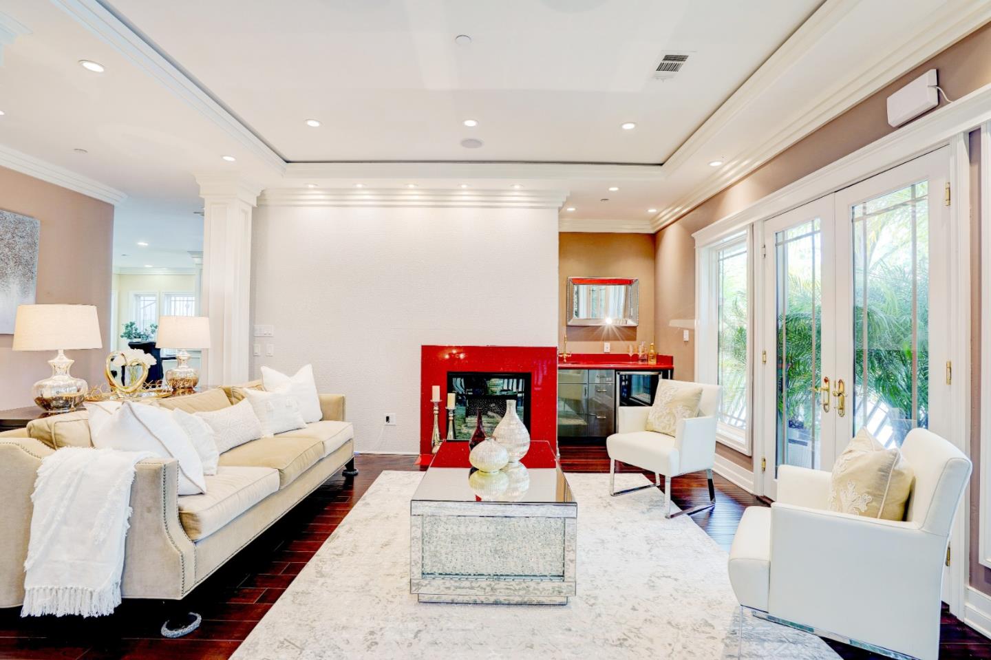 Detail Gallery Image 9 of 49 For 780 S El Monte Ave, Los Altos,  CA 94022 - 5 Beds | 4/2 Baths