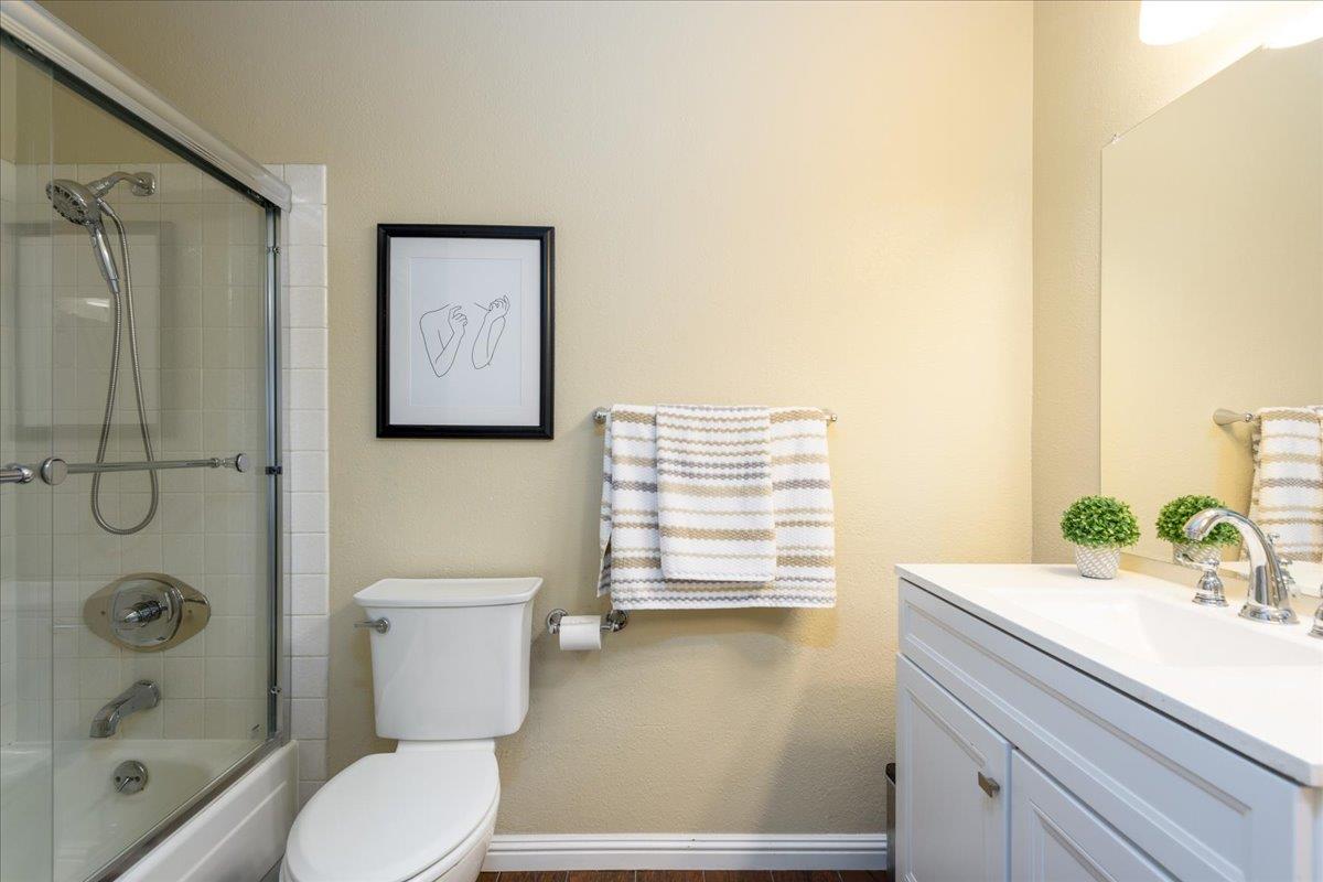 Detail Gallery Image 27 of 39 For 407 Beach Ave, Half Moon Bay,  CA 94019 - 4 Beds | 2 Baths