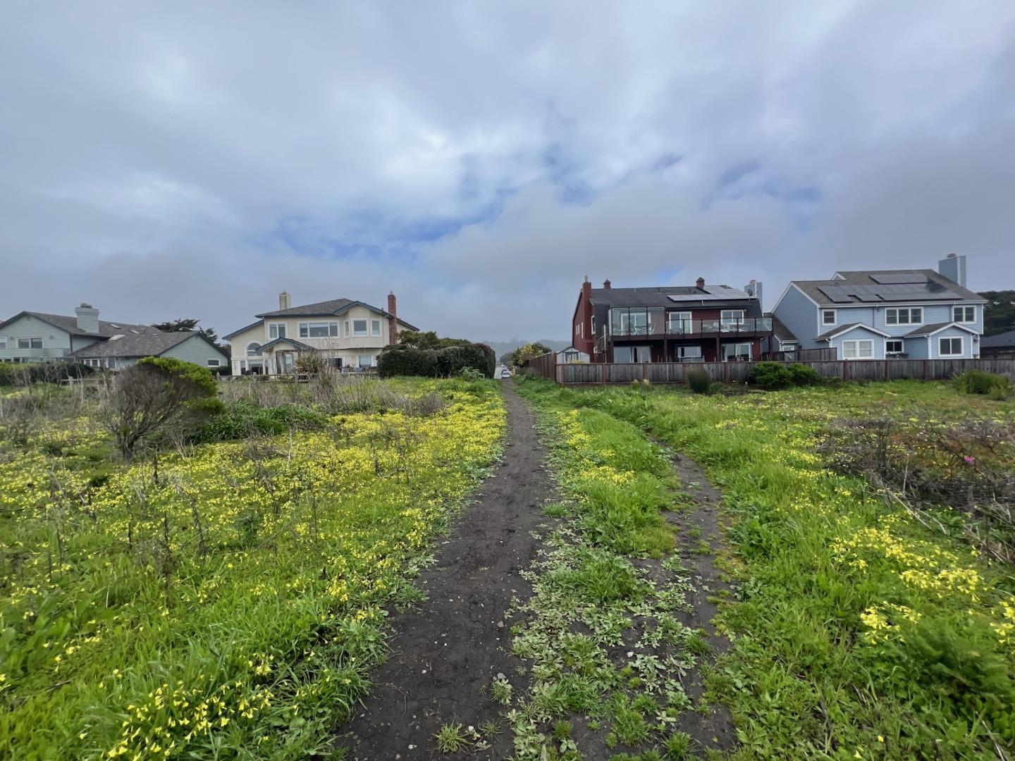 Detail Gallery Image 37 of 39 For 407 Beach Ave, Half Moon Bay,  CA 94019 - 4 Beds | 2 Baths