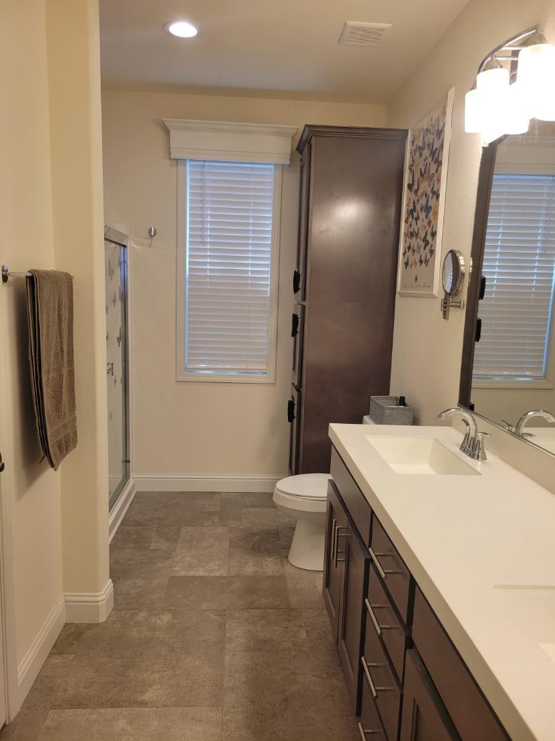 Detail Gallery Image 14 of 16 For 195 Blossom Hill Rd #215,  San Jose,  CA 95123 - 3 Beds | 2 Baths