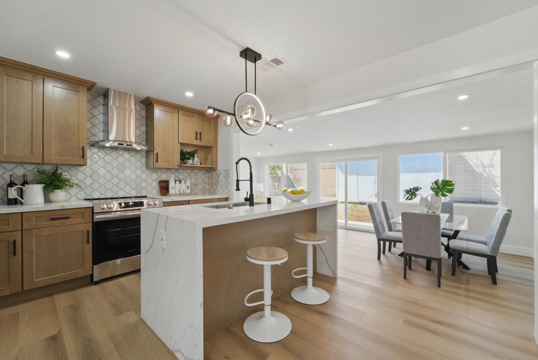 Detail Gallery Image 8 of 31 For 175 Heath St, Milpitas,  CA 95035 - 3 Beds | 2 Baths