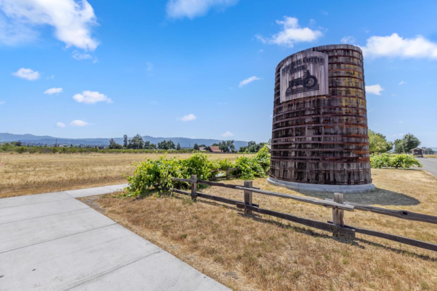 Detail Gallery Image 20 of 21 For 5214 Macaw Ct, San Jose,  CA 95123 - 3 Beds | 2/1 Baths