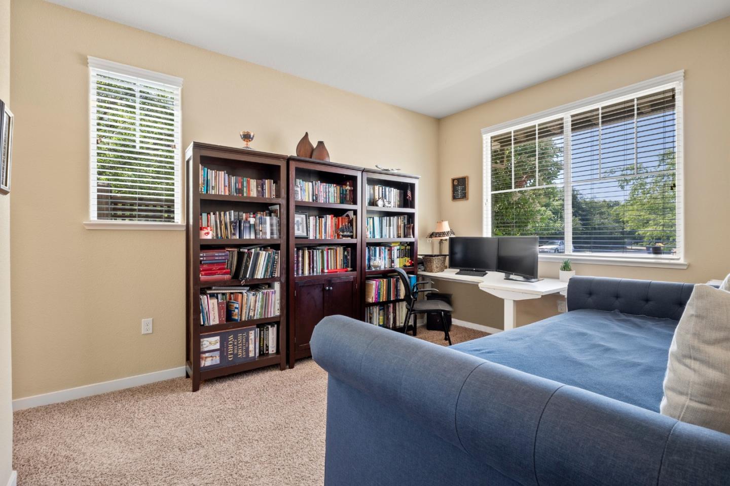 Detail Gallery Image 25 of 44 For 1141 Navigator Dr, Lathrop,  CA 95330 - 3 Beds | 3 Baths