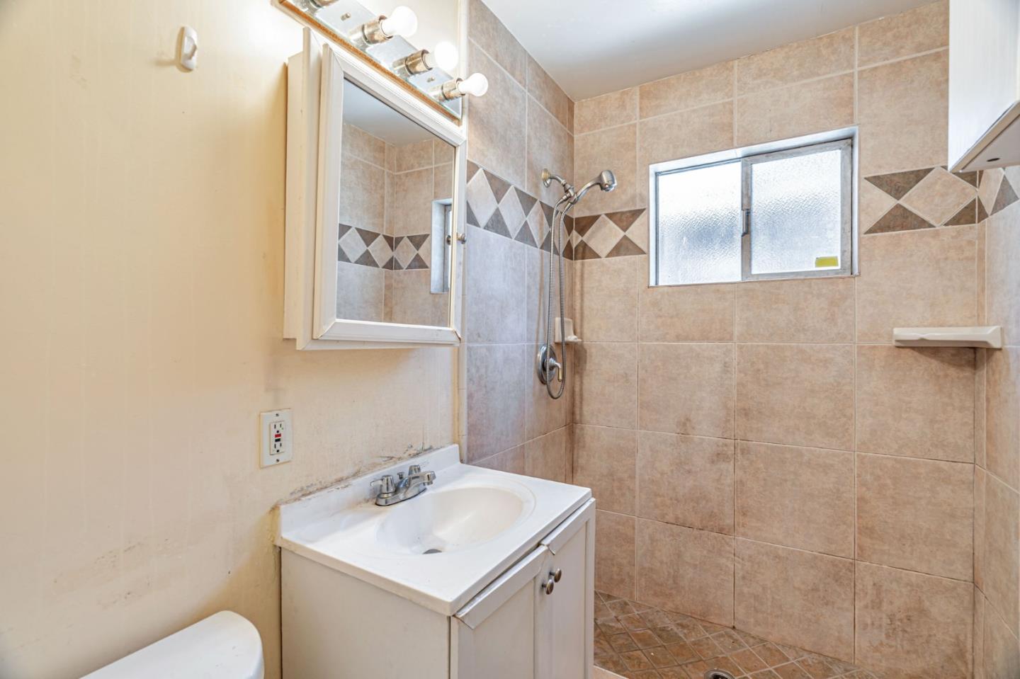 Detail Gallery Image 20 of 30 For 854 N 16th St, San Jose,  CA 95112 - 2 Beds | 1 Baths