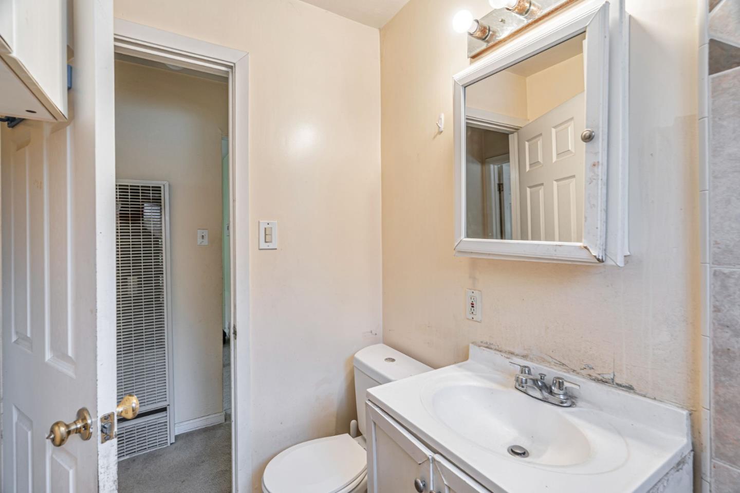 Detail Gallery Image 21 of 30 For 854 N 16th St, San Jose,  CA 95112 - 2 Beds | 1 Baths