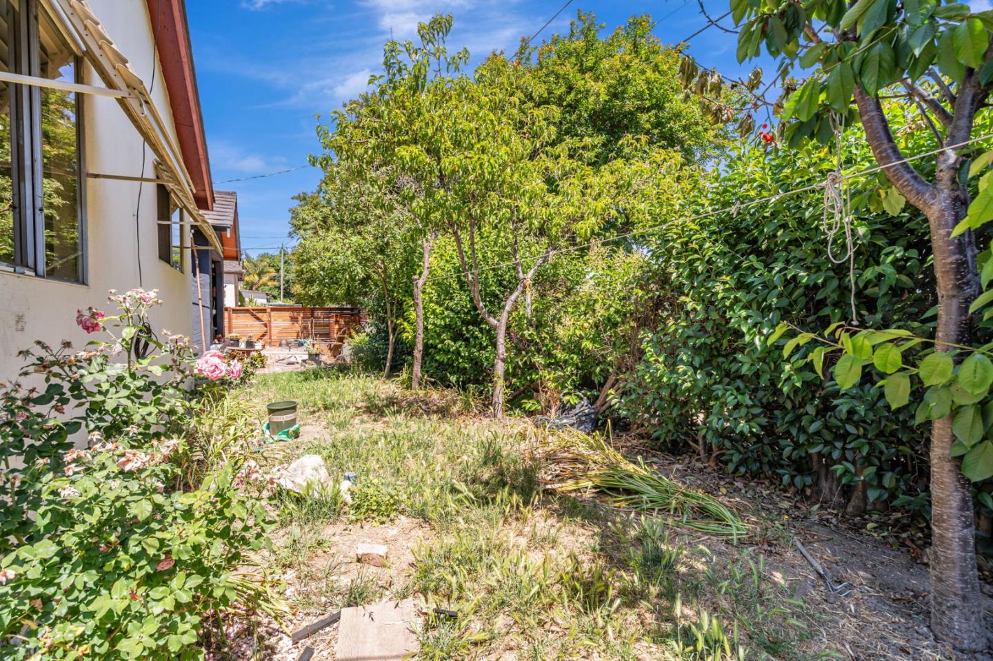Detail Gallery Image 26 of 30 For 854 N 16th St, San Jose,  CA 95112 - 2 Beds | 1 Baths