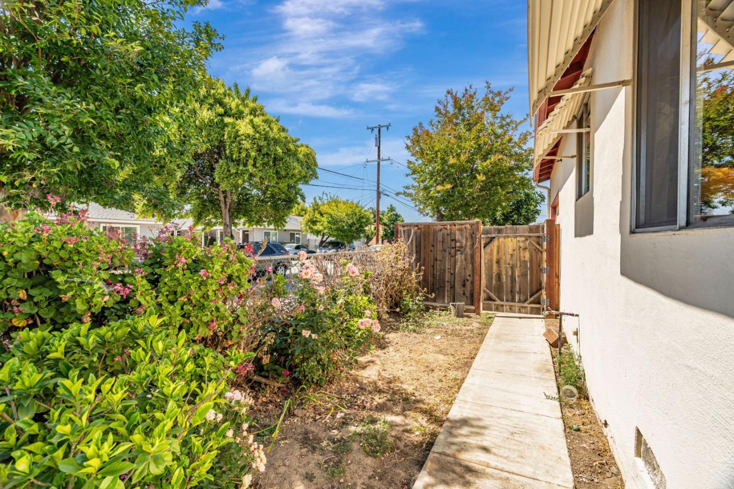 Detail Gallery Image 30 of 30 For 854 N 16th St, San Jose,  CA 95112 - 2 Beds | 1 Baths