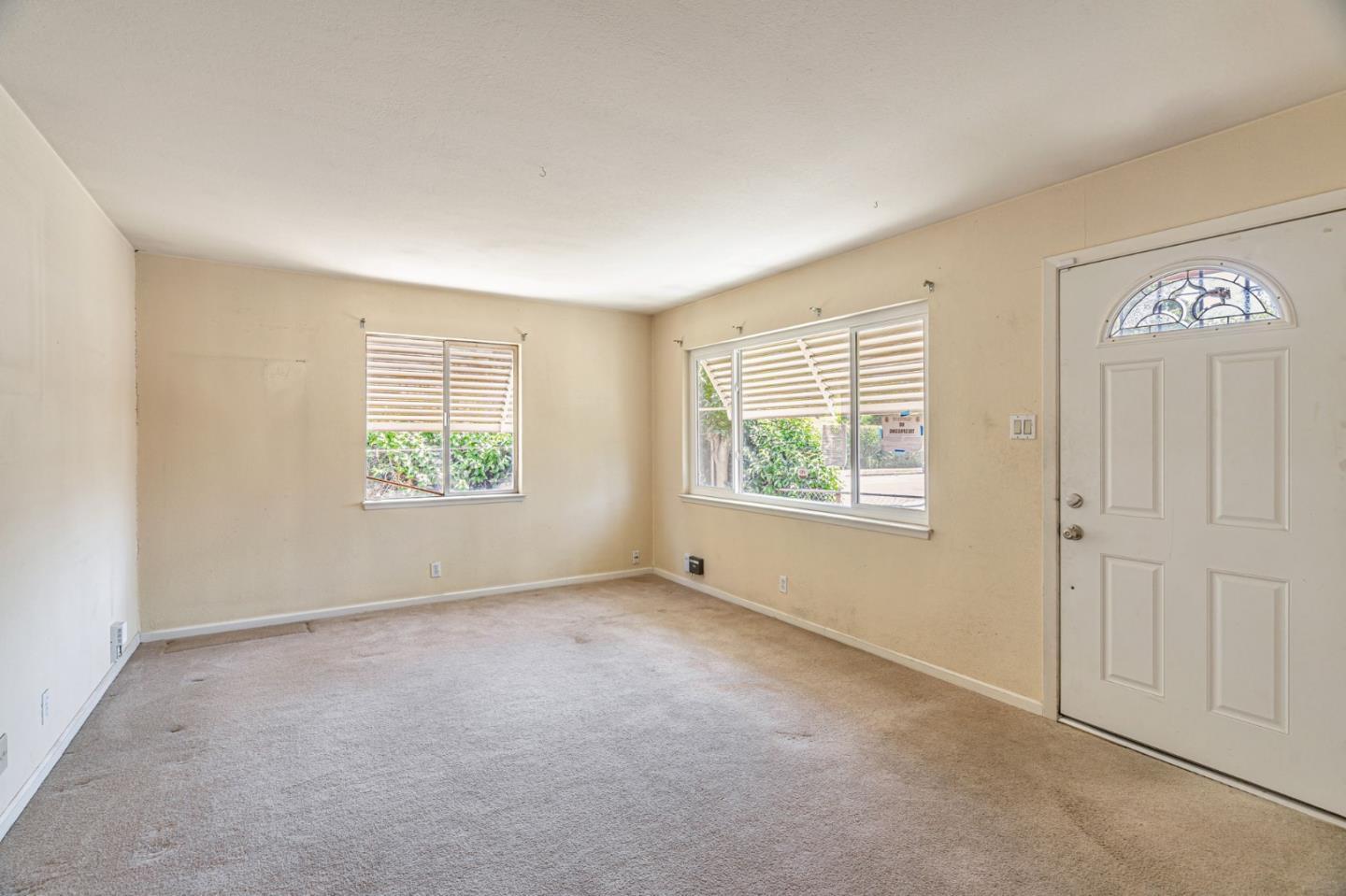 Detail Gallery Image 5 of 30 For 854 N 16th St, San Jose,  CA 95112 - 2 Beds | 1 Baths