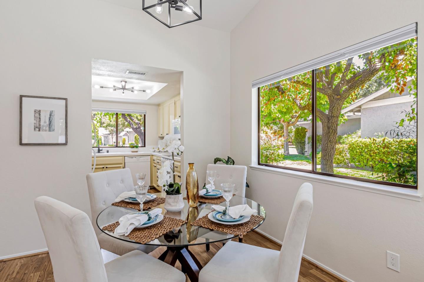 Detail Gallery Image 16 of 40 For 4942 Red Creek Drive, San Jose,  CA 95136 - 2 Beds | 2 Baths