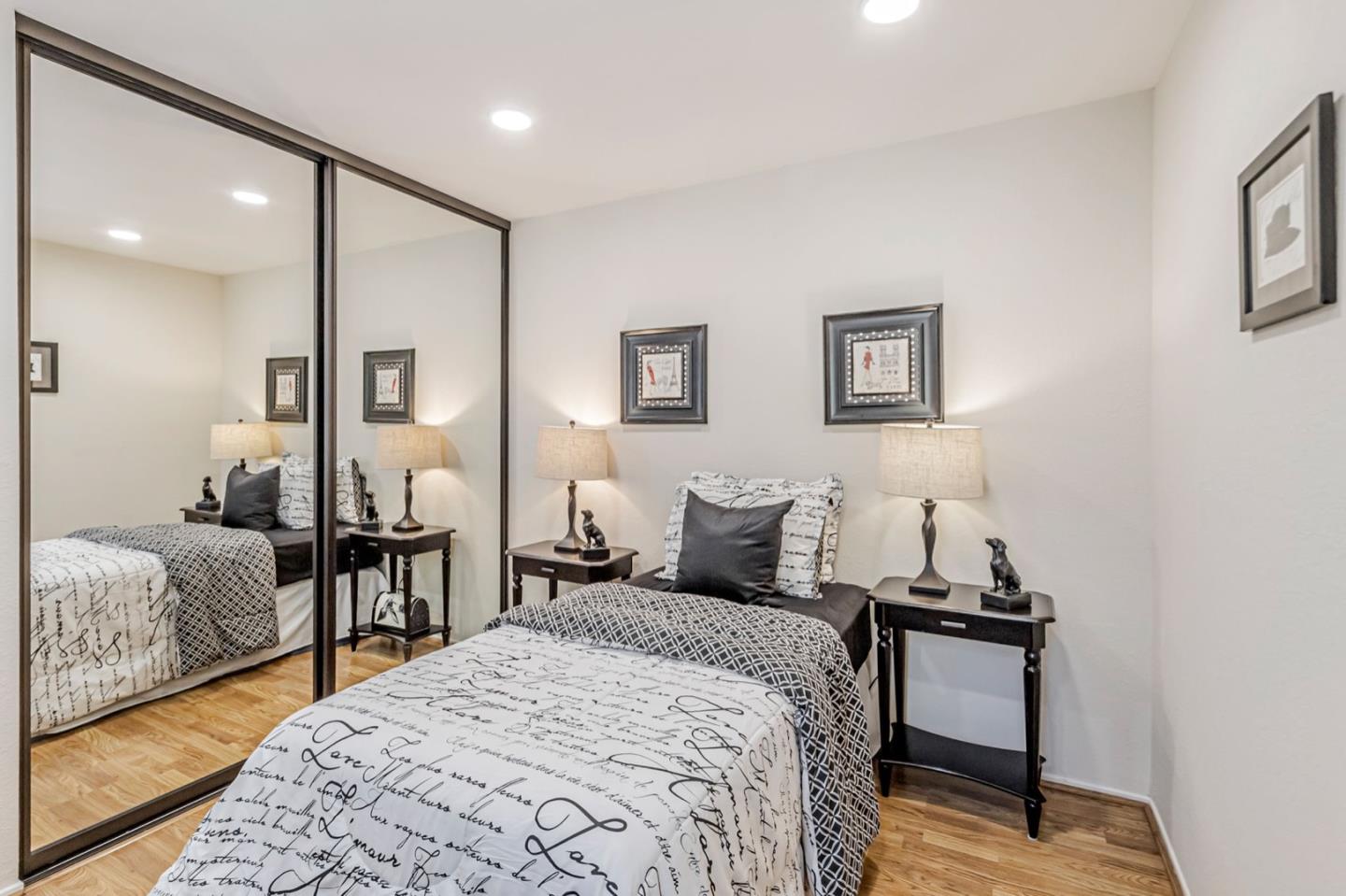 Detail Gallery Image 21 of 40 For 4942 Red Creek Drive, San Jose,  CA 95136 - 2 Beds | 2 Baths