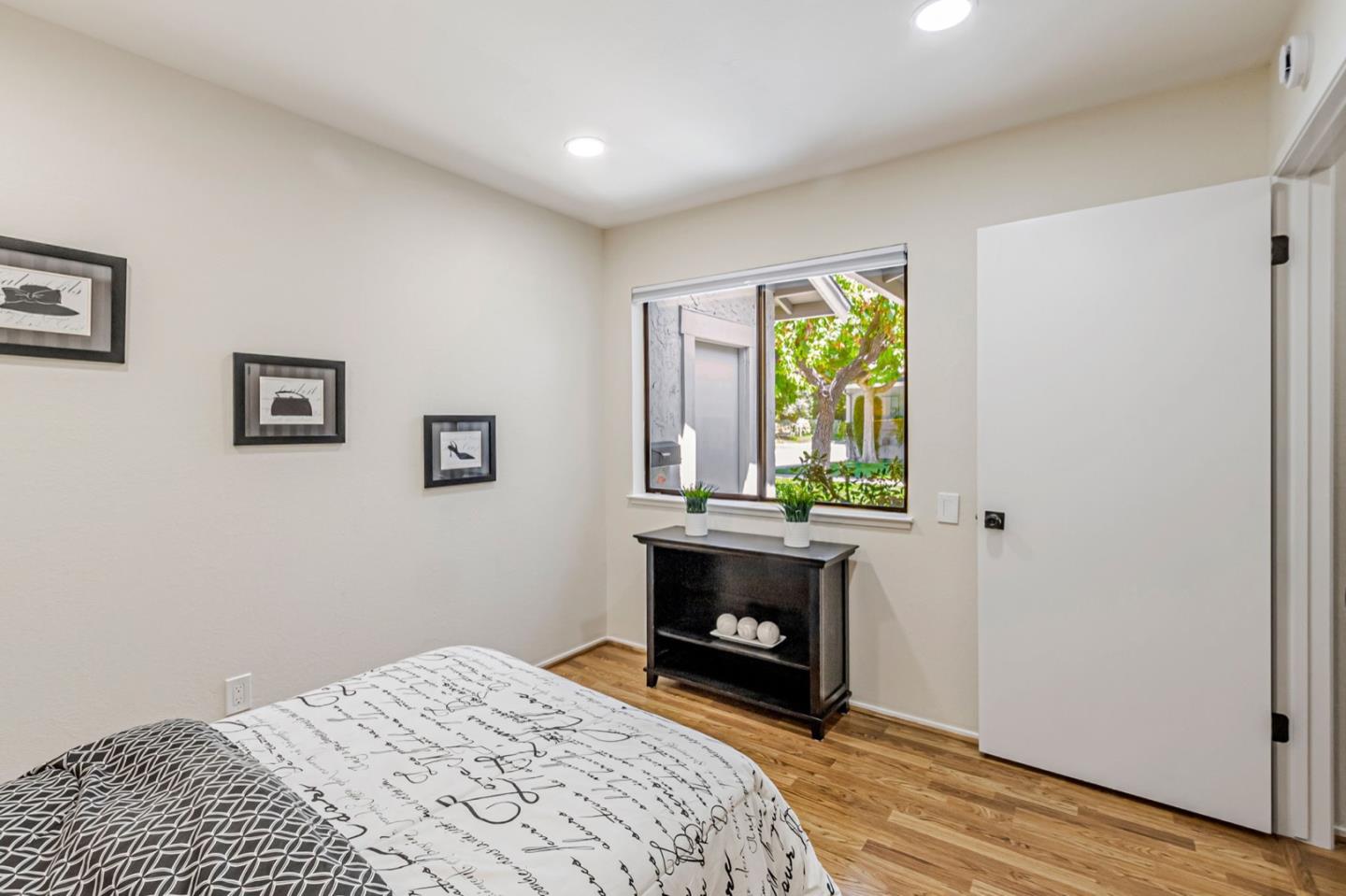 Detail Gallery Image 22 of 40 For 4942 Red Creek Drive, San Jose,  CA 95136 - 2 Beds | 2 Baths