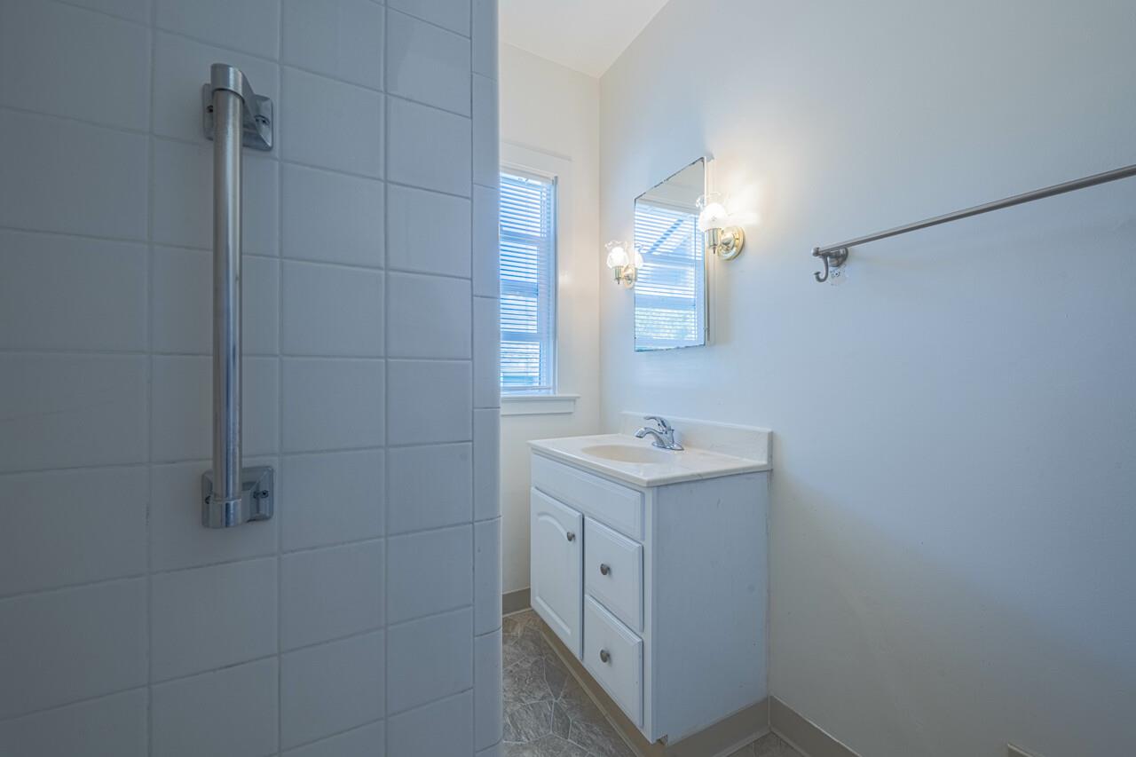 Detail Gallery Image 60 of 61 For 206 Cypress Ave, Pacific Grove,  CA 93950 - 6 Beds | 2 Baths