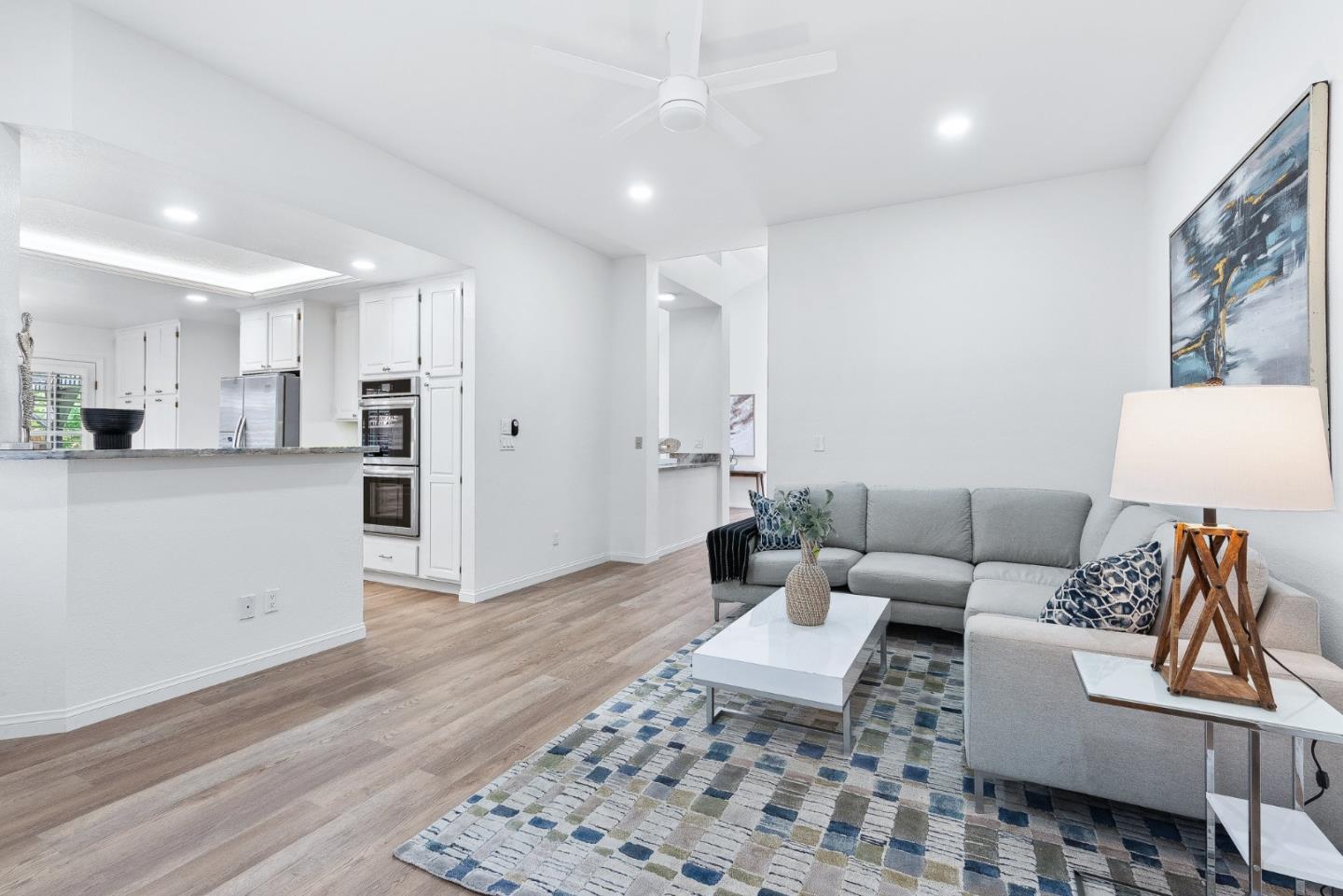 Detail Gallery Image 12 of 38 For 5949 Porto Alegre Dr, San Jose,  CA 95120 - 3 Beds | 2/1 Baths