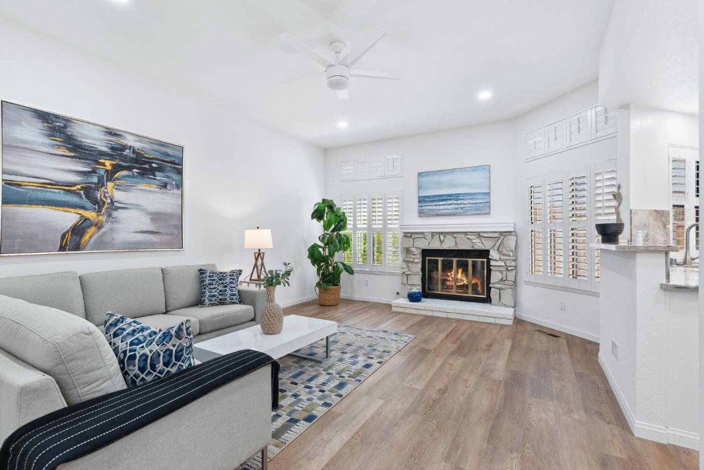 Detail Gallery Image 13 of 38 For 5949 Porto Alegre Dr, San Jose,  CA 95120 - 3 Beds | 2/1 Baths