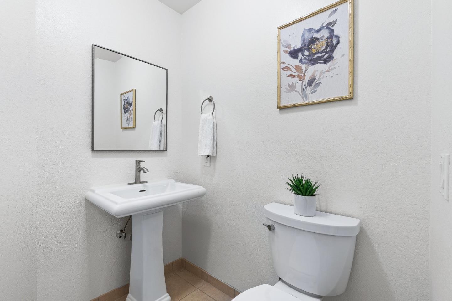 Detail Gallery Image 28 of 38 For 5949 Porto Alegre Dr, San Jose,  CA 95120 - 3 Beds | 2/1 Baths