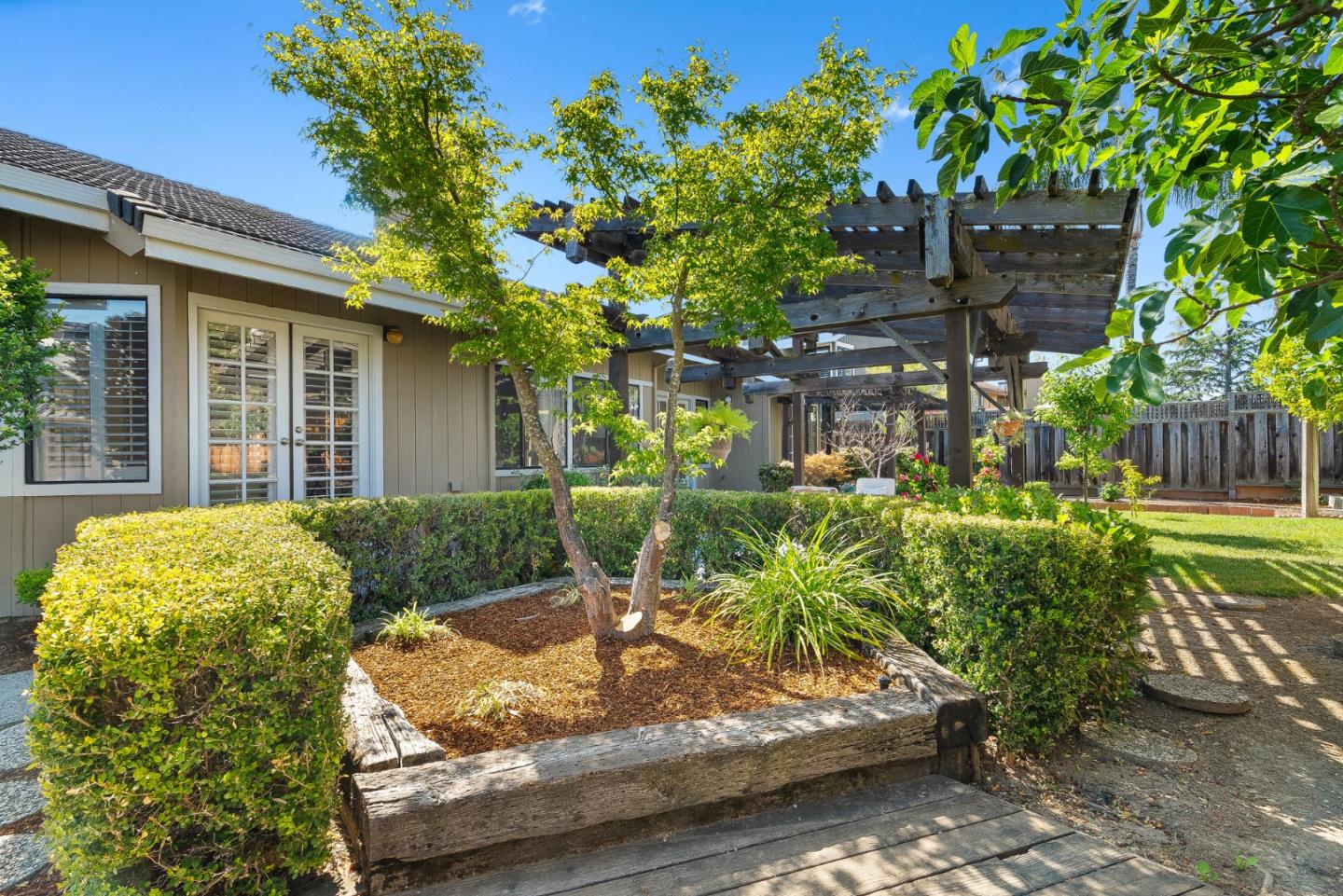 Detail Gallery Image 33 of 38 For 5949 Porto Alegre Dr, San Jose,  CA 95120 - 3 Beds | 2/1 Baths