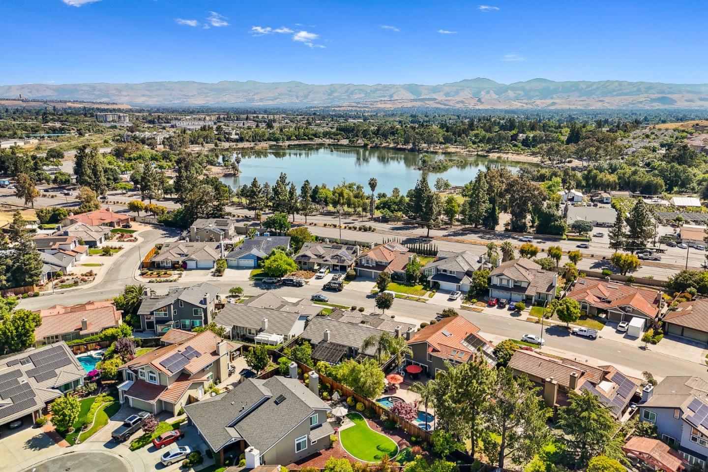 Detail Gallery Image 37 of 38 For 5949 Porto Alegre Dr, San Jose,  CA 95120 - 3 Beds | 2/1 Baths