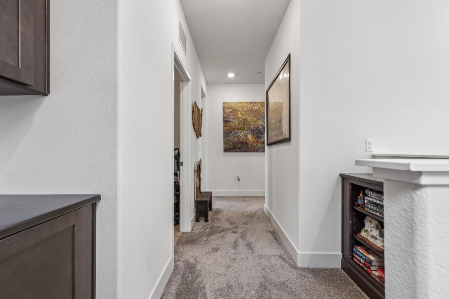 Detail Gallery Image 20 of 43 For 8906 Upbeat Way, Elk Grove,  CA 95757 - 3 Beds | 2/1 Baths