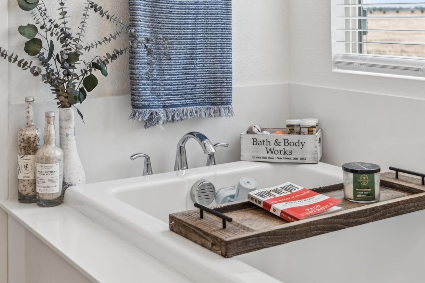Detail Gallery Image 26 of 43 For 8906 Upbeat Way, Elk Grove,  CA 95757 - 3 Beds | 2/1 Baths