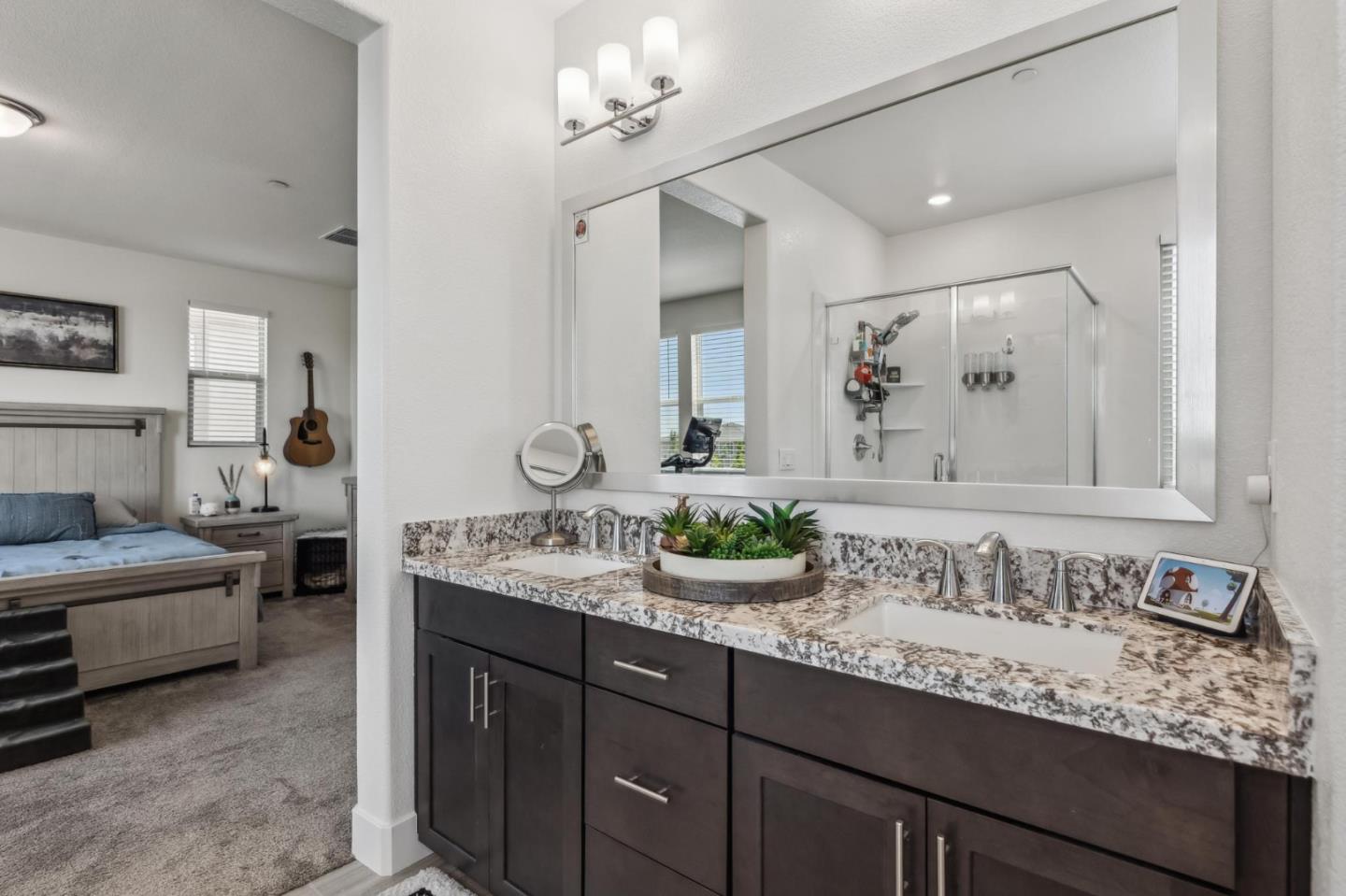 Detail Gallery Image 27 of 43 For 8906 Upbeat Way, Elk Grove,  CA 95757 - 3 Beds | 2/1 Baths