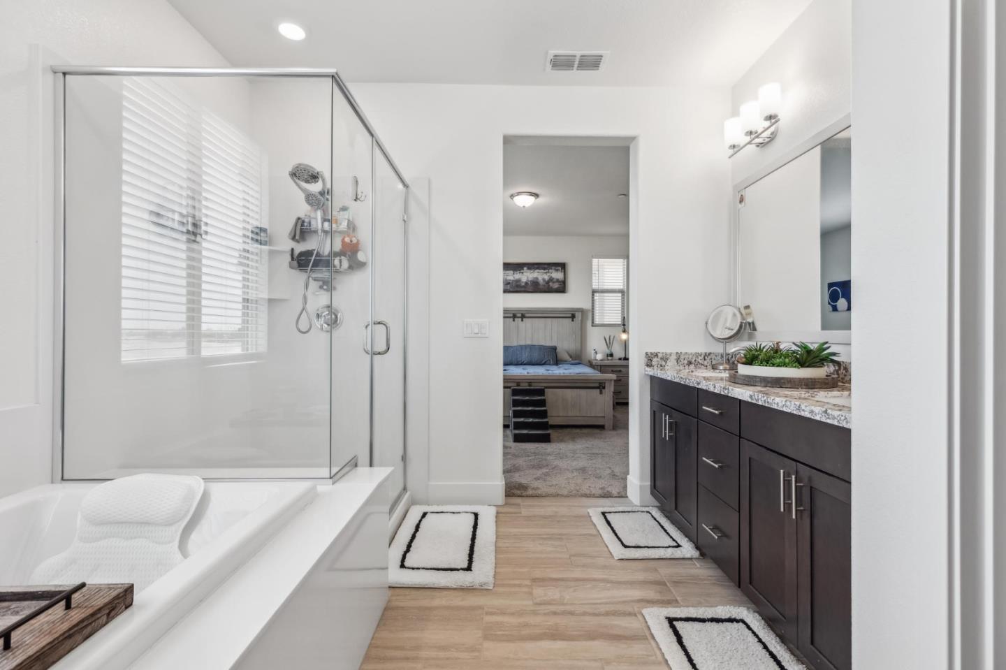 Detail Gallery Image 29 of 43 For 8906 Upbeat Way, Elk Grove,  CA 95757 - 3 Beds | 2/1 Baths