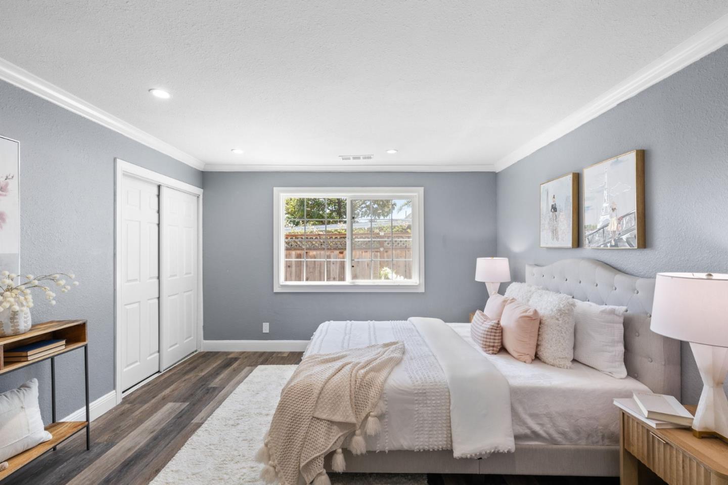 Detail Gallery Image 16 of 29 For 1120 Alberni St, East Palo Alto,  CA 94303 - 5 Beds | 3 Baths