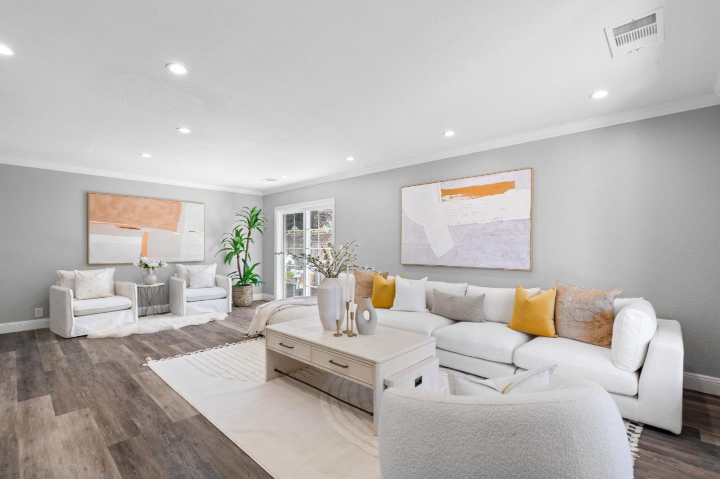 Detail Gallery Image 5 of 29 For 1120 Alberni St, East Palo Alto,  CA 94303 - 5 Beds | 3 Baths