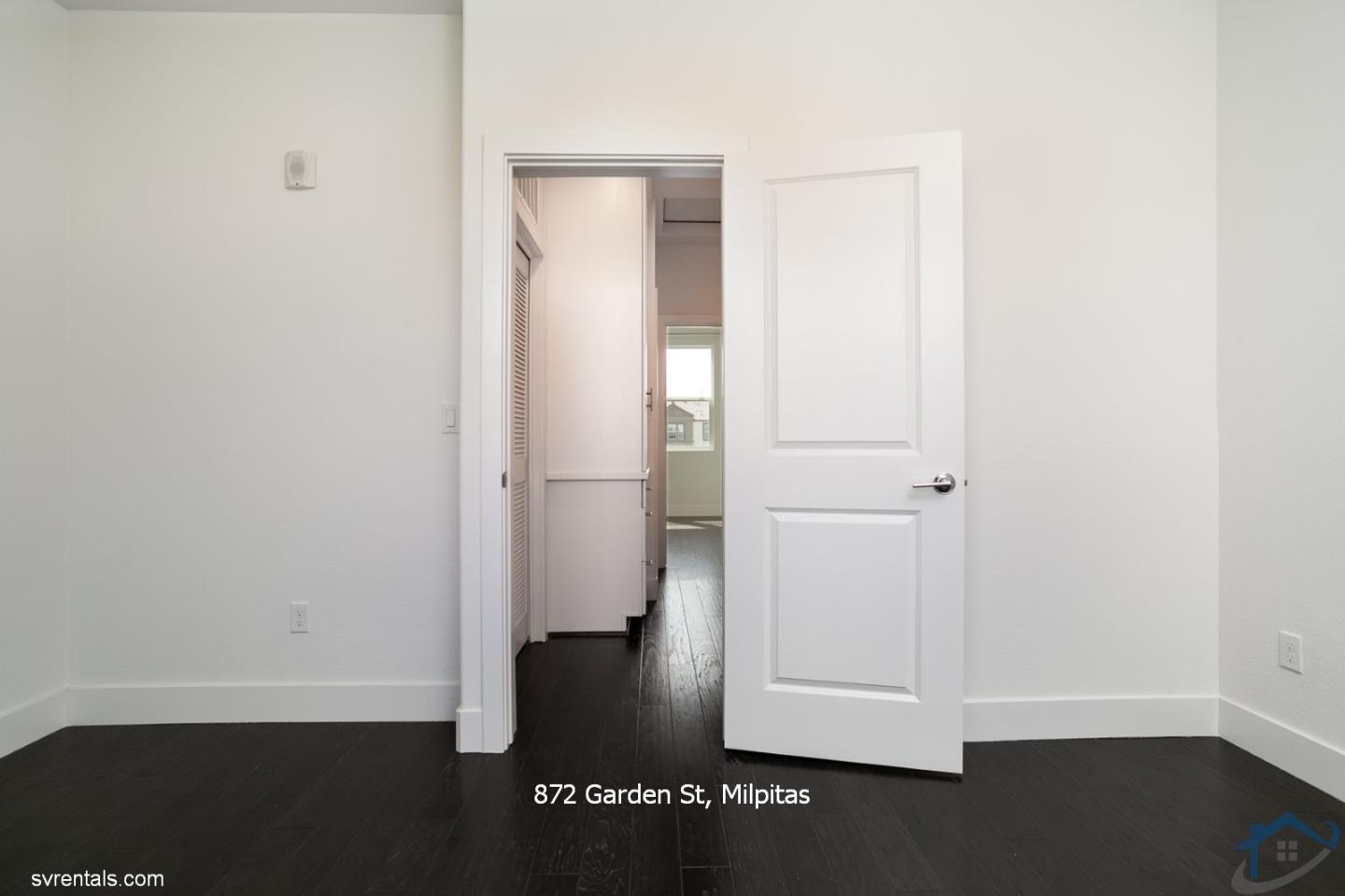 Detail Gallery Image 10 of 24 For 872 Garden St, Milpitas,  CA 95035 - 2 Beds | 1/1 Baths