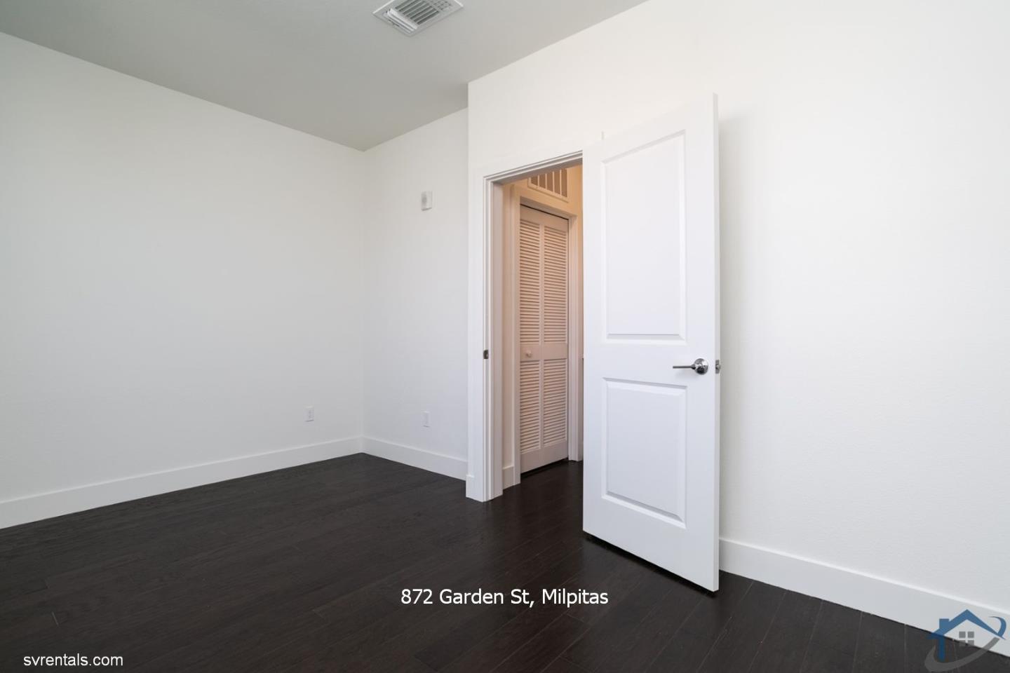 Detail Gallery Image 11 of 24 For 872 Garden St, Milpitas,  CA 95035 - 2 Beds | 1/1 Baths