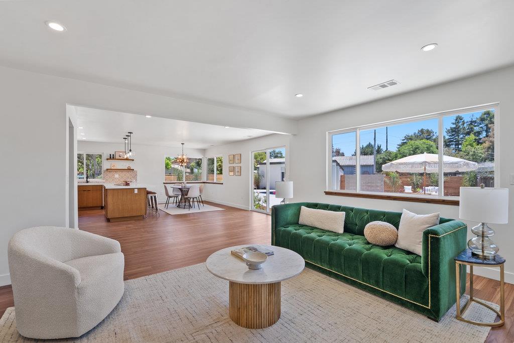 Detail Gallery Image 13 of 35 For 2537 Orchard St, Soquel,  CA 95073 - 4 Beds | 2 Baths