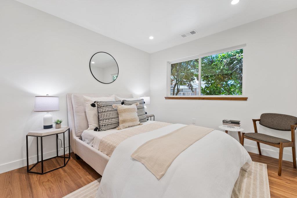Detail Gallery Image 14 of 35 For 2537 Orchard St, Soquel,  CA 95073 - 4 Beds | 2 Baths