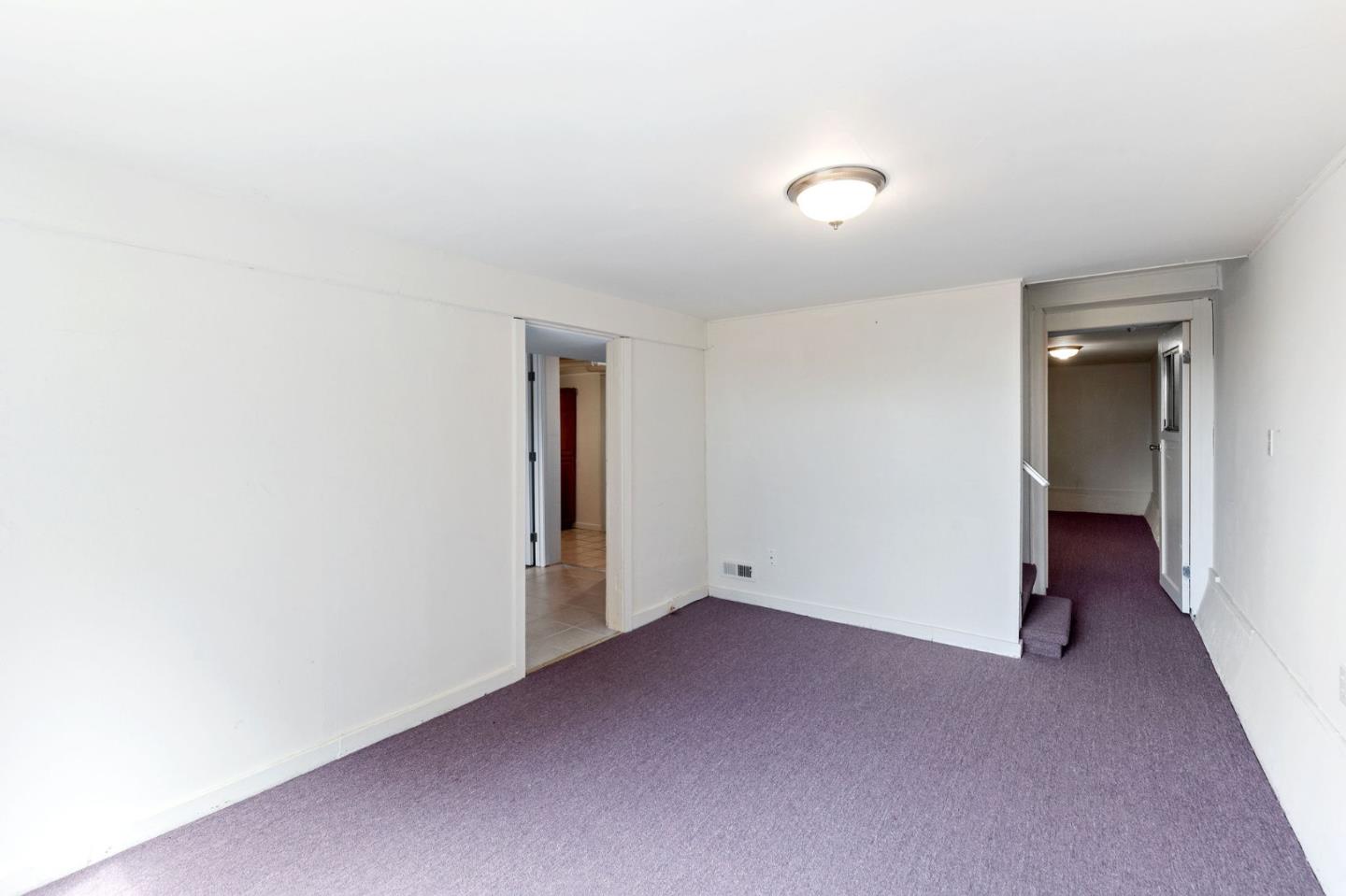 Detail Gallery Image 27 of 51 For 325 Bridgeview Dr, San Francisco,  CA 94124 - 4 Beds | 2 Baths