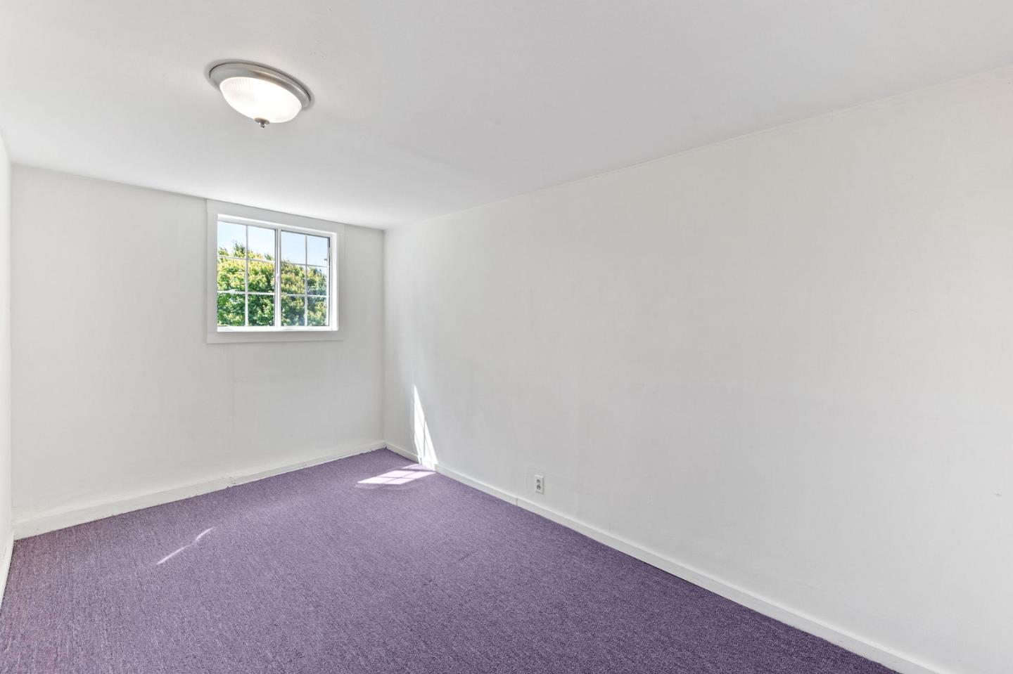 Detail Gallery Image 33 of 51 For 325 Bridgeview Dr, San Francisco,  CA 94124 - 4 Beds | 2 Baths