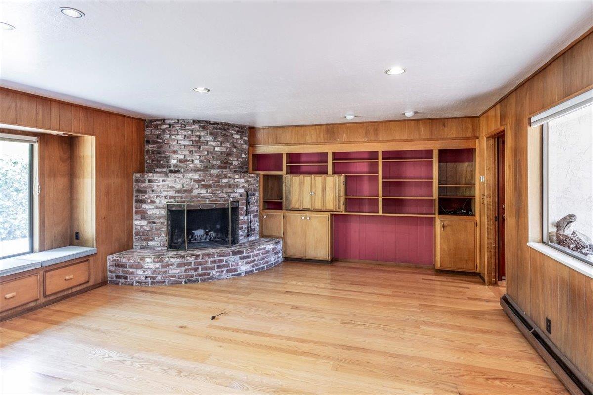 Detail Gallery Image 13 of 42 For 60 View St, Los Altos,  CA 94022 - 5 Beds | 3 Baths