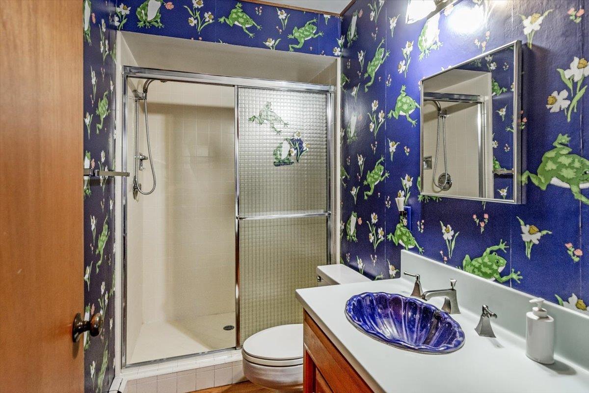 Detail Gallery Image 24 of 42 For 60 View St, Los Altos,  CA 94022 - 5 Beds | 3 Baths