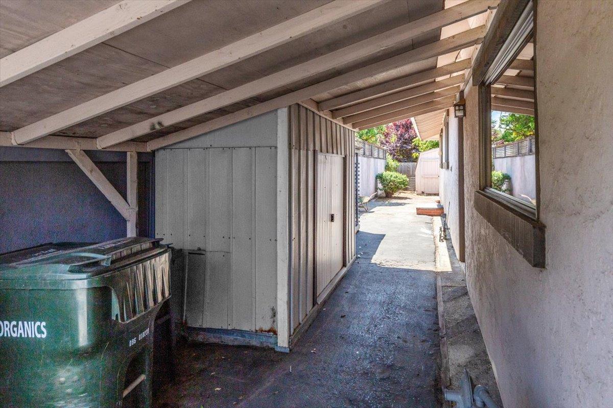 Detail Gallery Image 41 of 42 For 60 View St, Los Altos,  CA 94022 - 5 Beds | 3 Baths