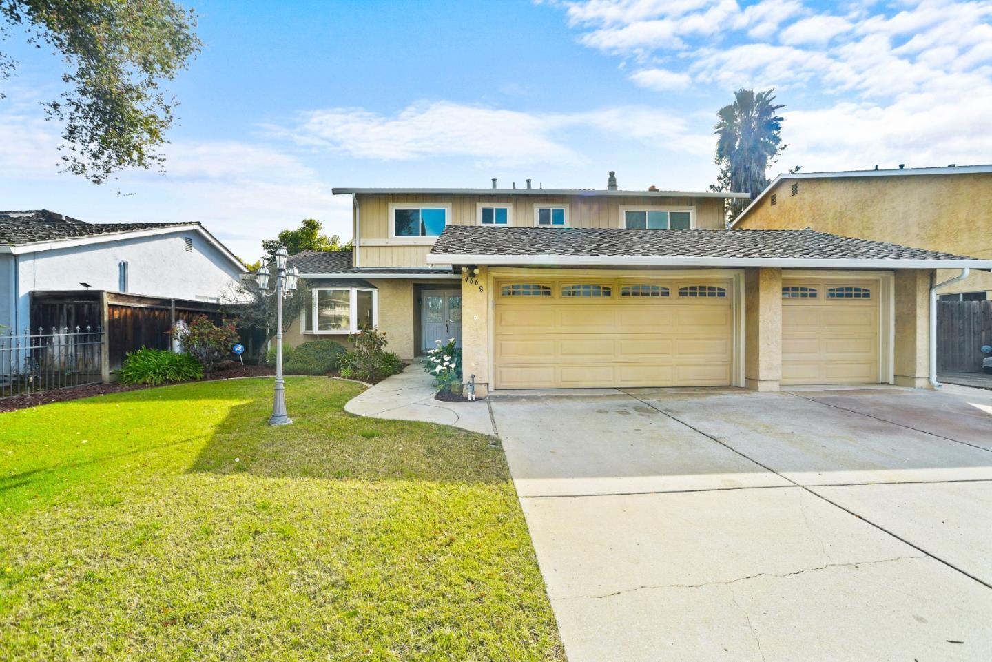 Detail Gallery Image 7 of 38 For 4668 Park Arcadia Dr, San Jose,  CA 95136 - 5 Beds | 3 Baths