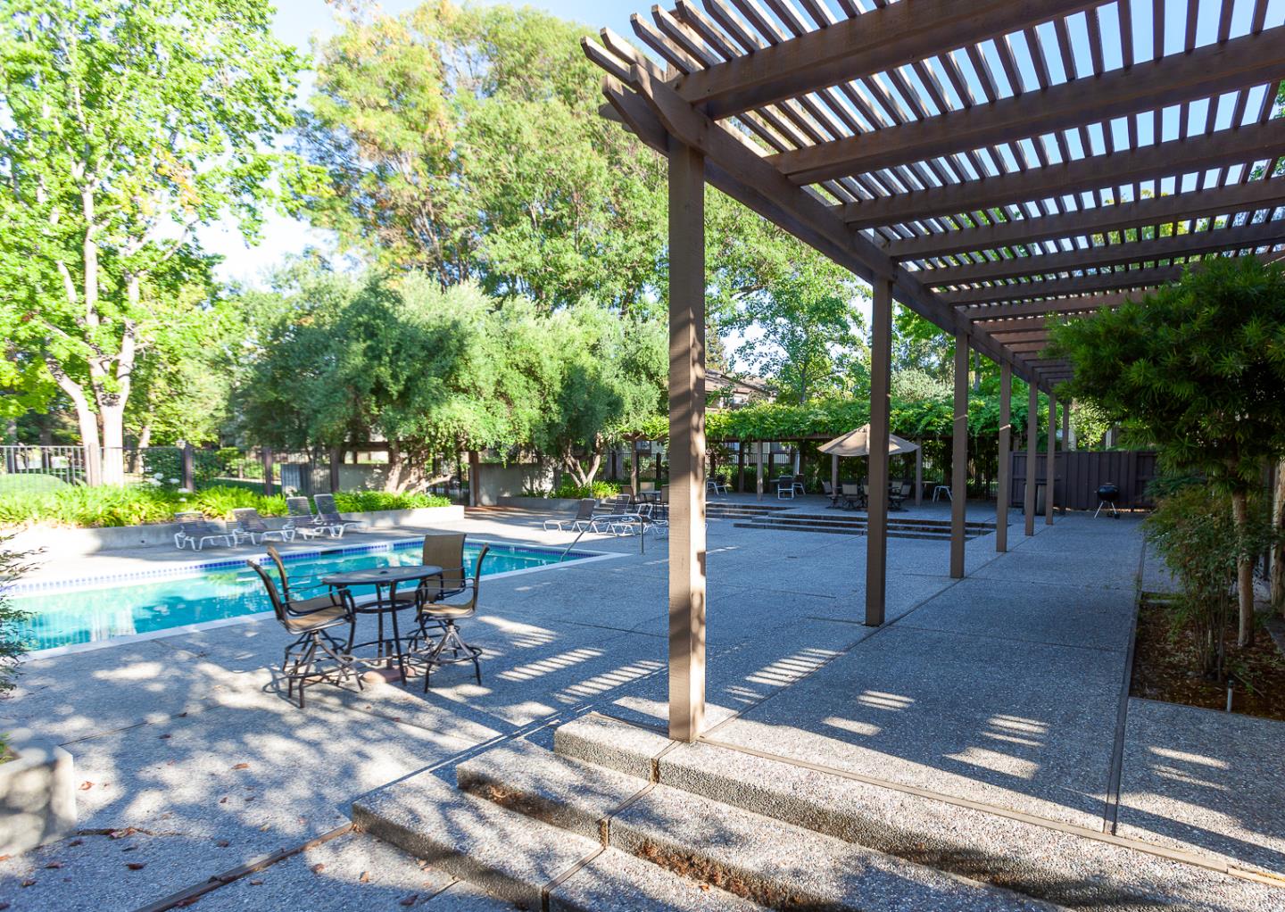 Detail Gallery Image 13 of 15 For 765 San Antonio Rd # 70, Palo Alto,  CA 94303 - 2 Beds | 2 Baths