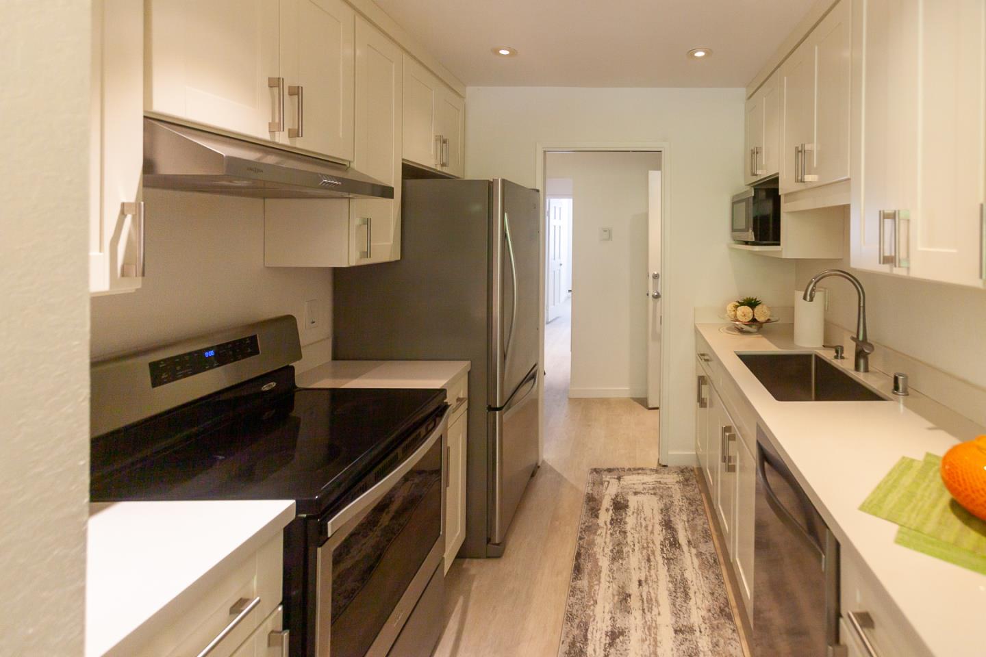 Detail Gallery Image 7 of 15 For 765 San Antonio Rd # 70, Palo Alto,  CA 94303 - 2 Beds | 2 Baths