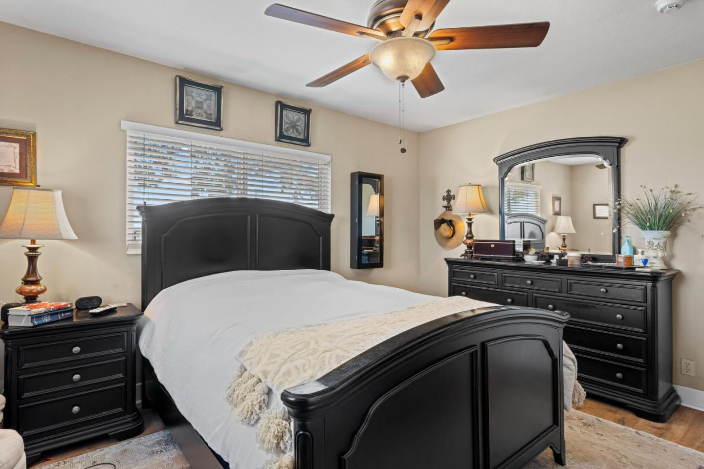 Detail Gallery Image 36 of 47 For 4211 Bolsa Rd, Hollister,  CA 95023 - – Beds | – Baths