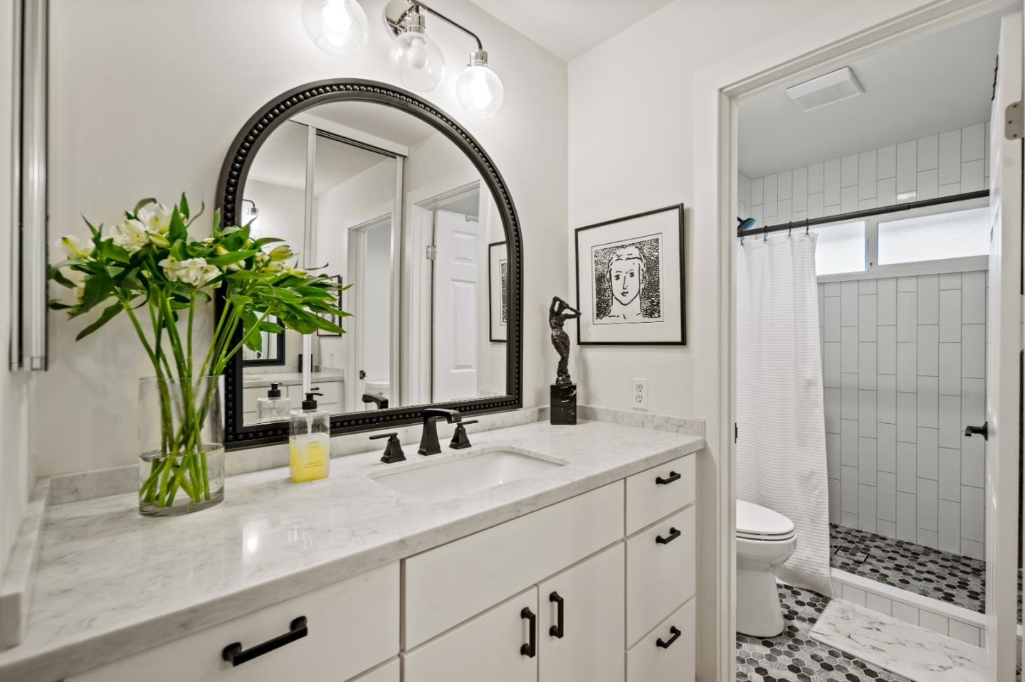 Detail Gallery Image 11 of 15 For 38 Country Club Gate, Pacific Grove,  CA 93950 - 2 Beds | 2 Baths