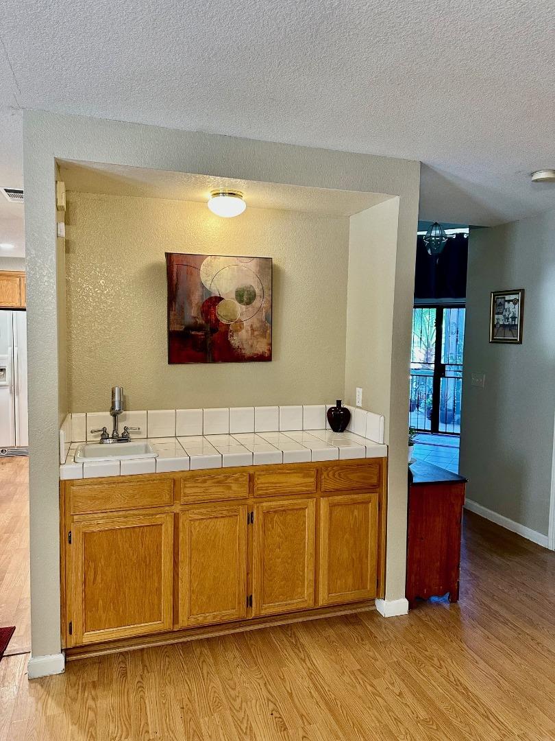 Detail Gallery Image 17 of 40 For 2090 Iroula Way, Tracy,  CA 95377 - 4 Beds | 3 Baths
