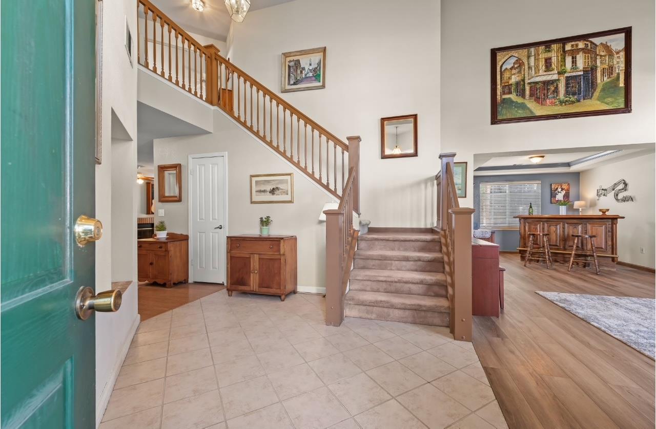 Detail Gallery Image 3 of 40 For 2090 Iroula Way, Tracy,  CA 95377 - 4 Beds | 3 Baths
