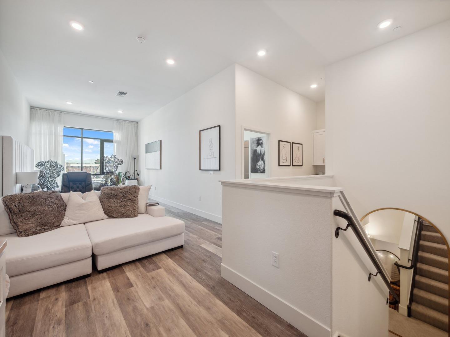 Detail Gallery Image 16 of 38 For 3578 Rambla Pl #131,  Santa Clara,  CA 95051 - 1 Beds | 1/1 Baths