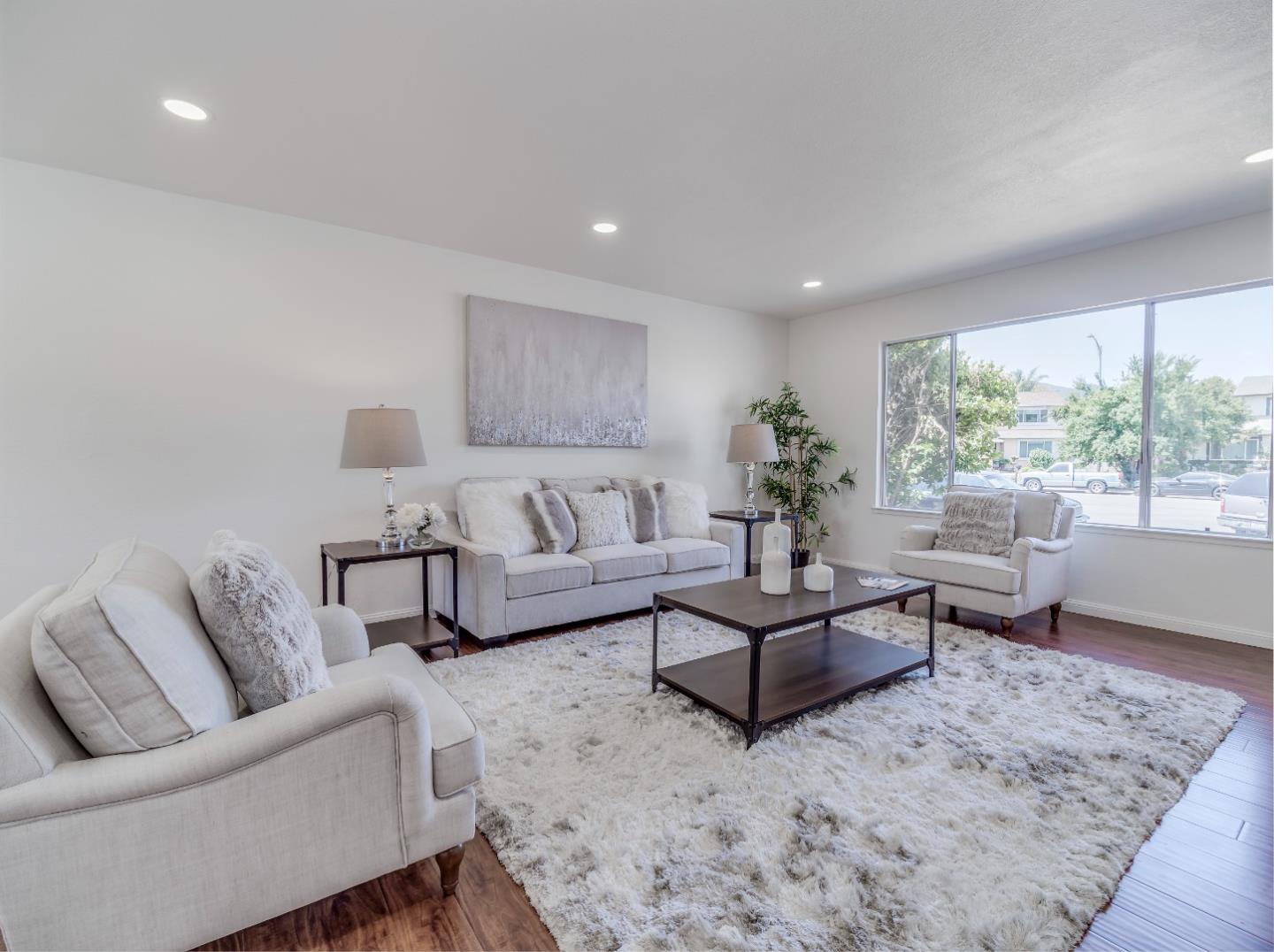 Detail Gallery Image 4 of 30 For 7160 Harvard Pl, Gilroy,  CA 95020 - 4 Beds | 2/1 Baths