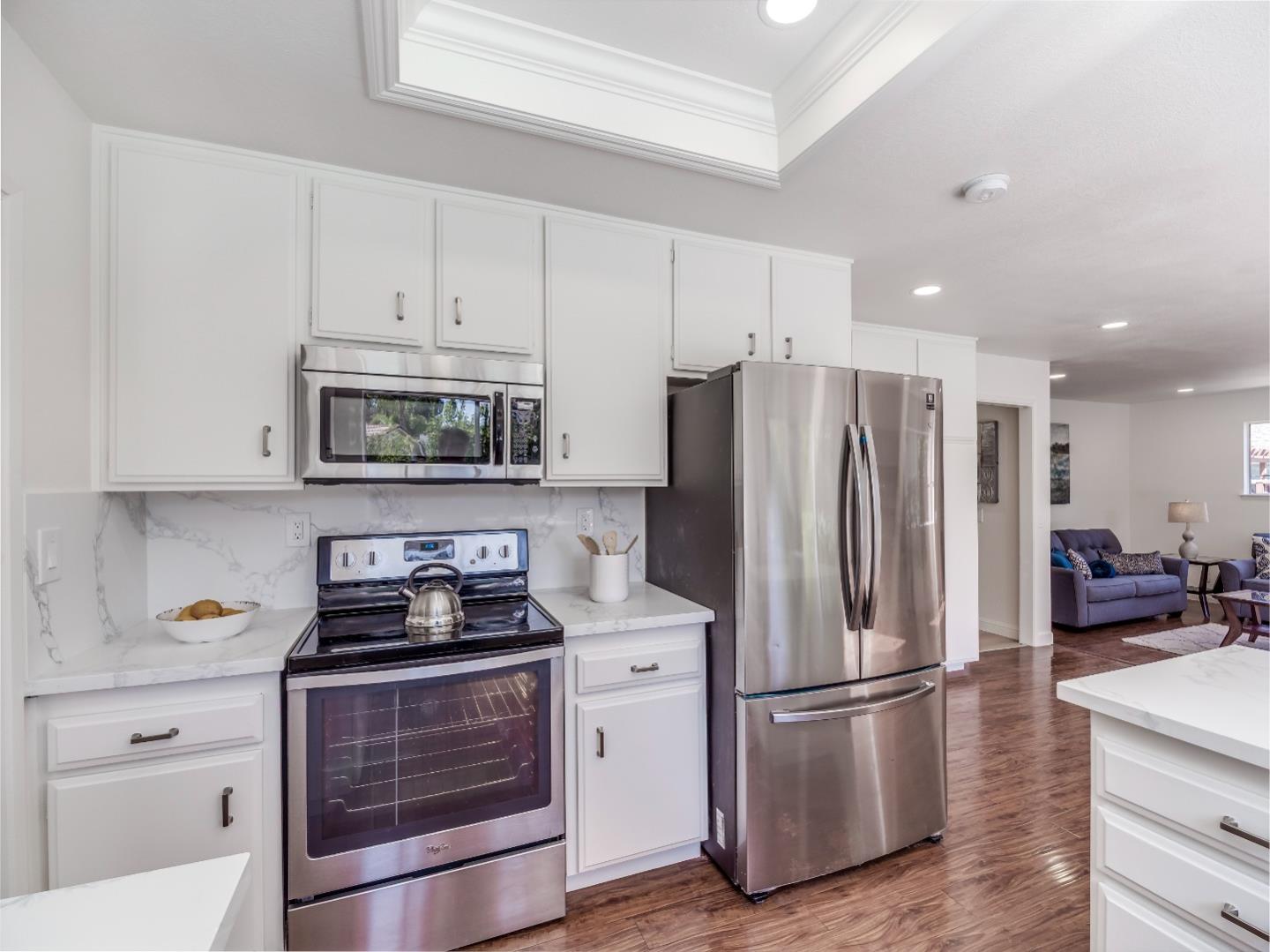 Detail Gallery Image 9 of 30 For 7160 Harvard Pl, Gilroy,  CA 95020 - 4 Beds | 2/1 Baths