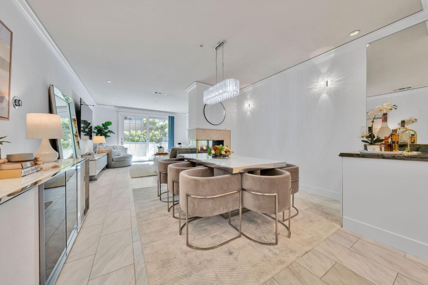 Detail Gallery Image 11 of 60 For 153 N San Mateo Dr #106,  San Mateo,  CA 94401 - 3 Beds | 3 Baths