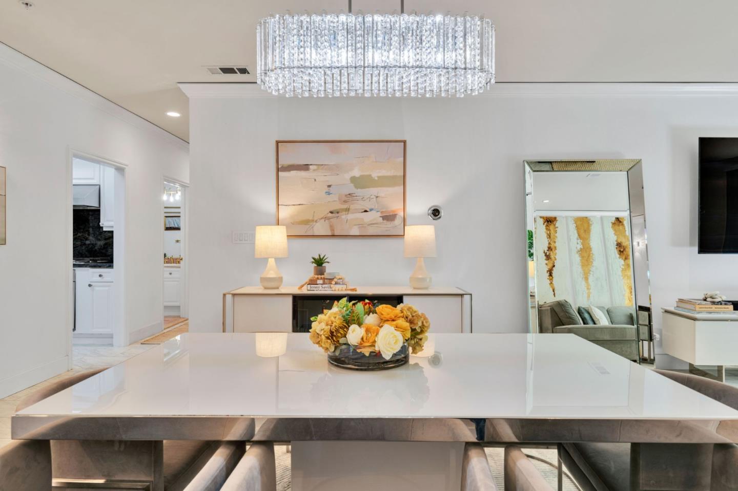 Detail Gallery Image 21 of 60 For 153 N San Mateo Dr #106,  San Mateo,  CA 94401 - 3 Beds | 3 Baths