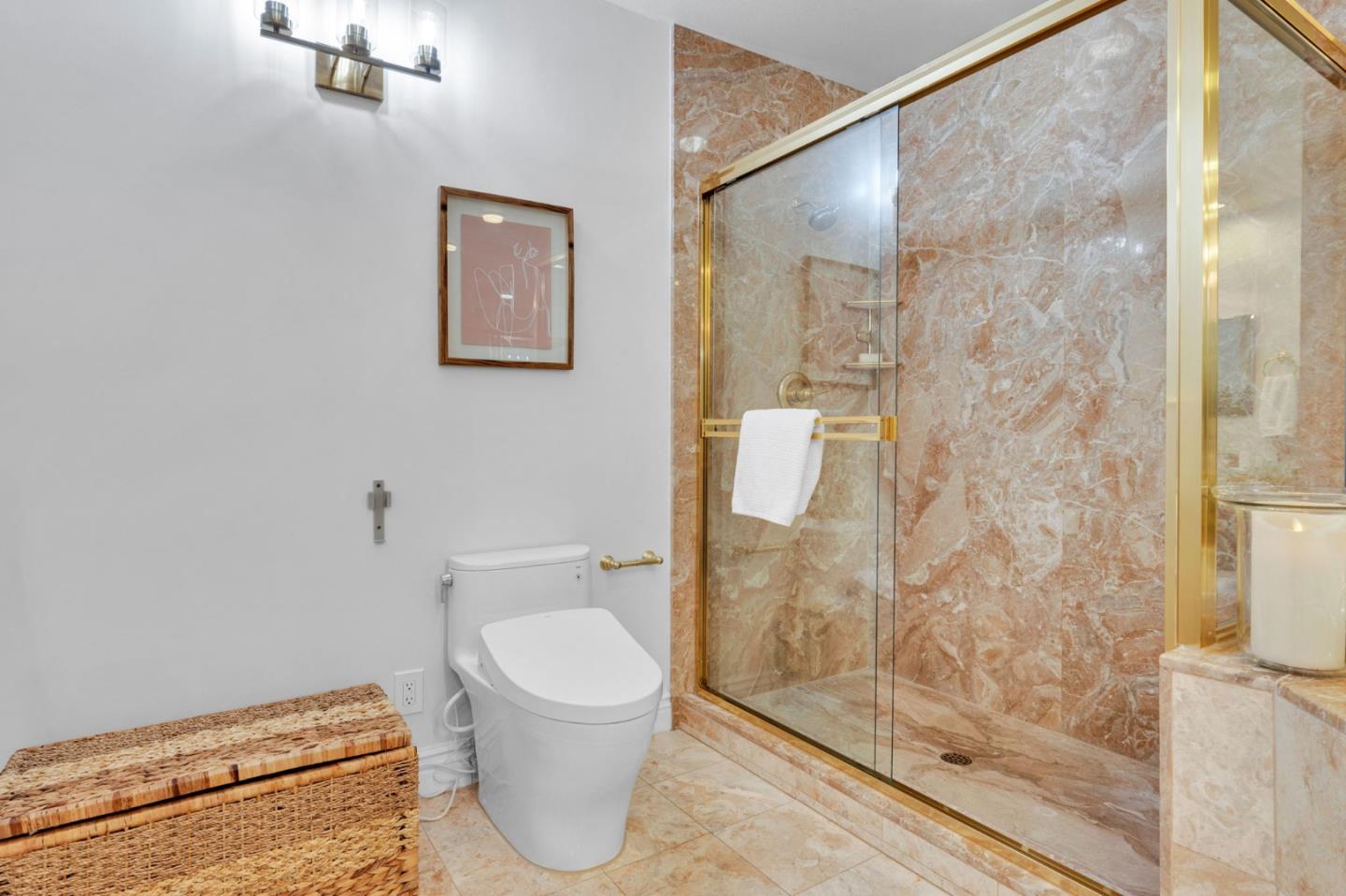 Detail Gallery Image 36 of 60 For 153 N San Mateo Dr #106,  San Mateo,  CA 94401 - 3 Beds | 3 Baths